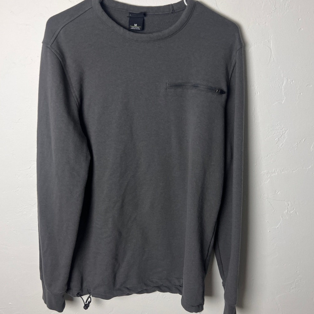 Grand AC crewneck pullover gray long sleeve medium